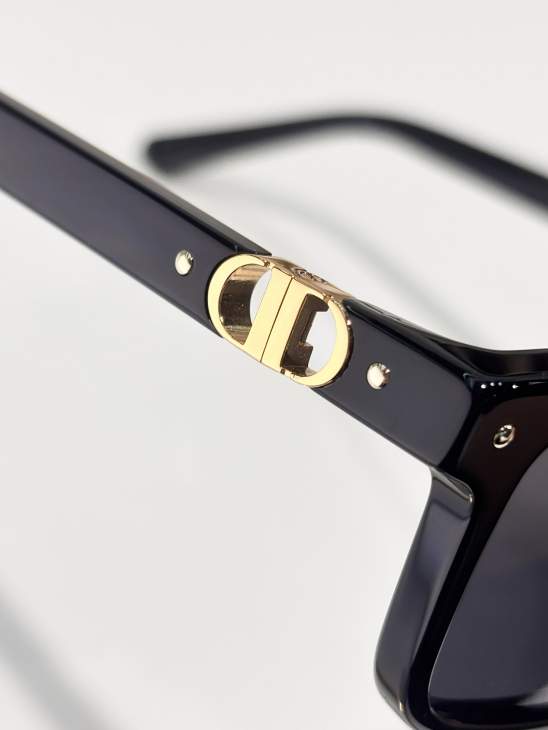 Picture of Dior Sunglasses _SKUfw75974697fw